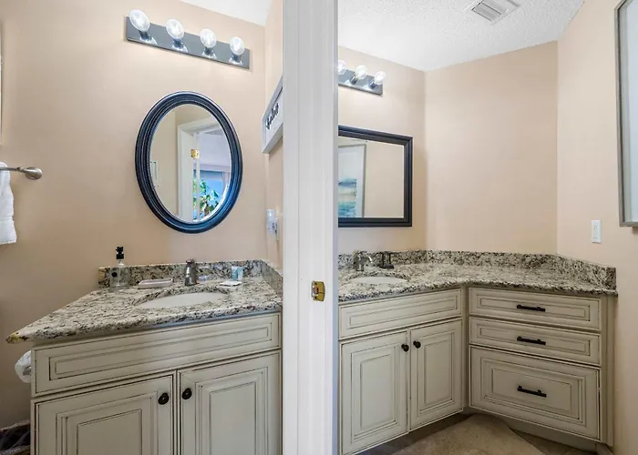 2br Shared Pool Tennis Courts